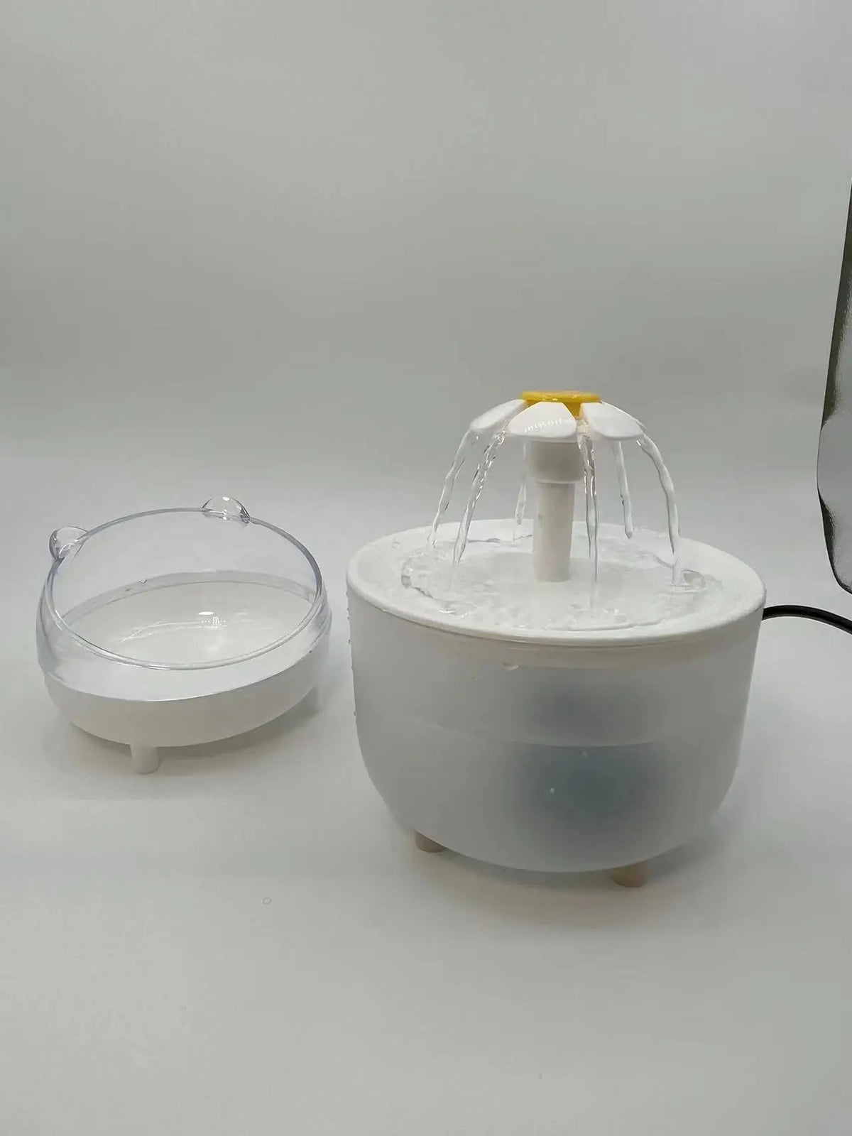 Automatic Cat Water Fountain – Filtered USB Pet Drinking Bowl
