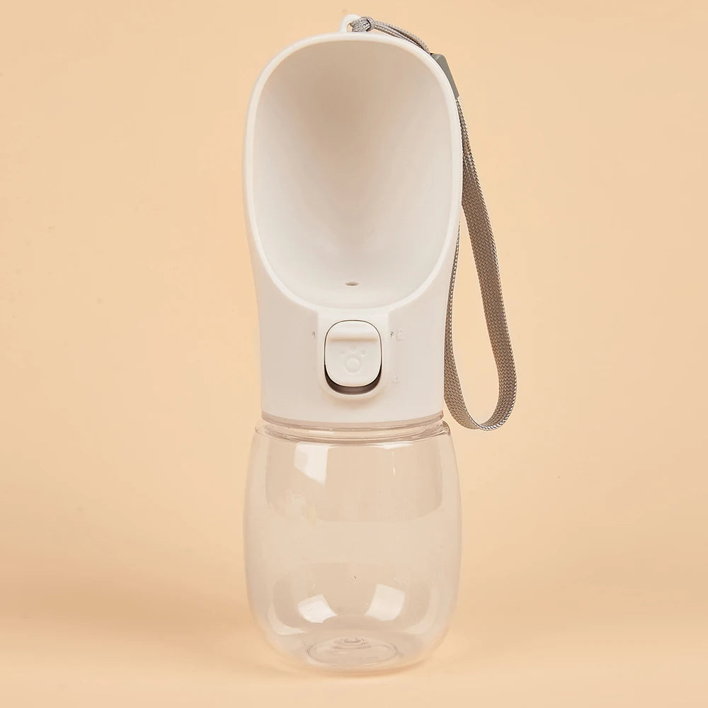 Portable Dog Water Bottle — Leakproof Outdoor Drinking Bottle for Dogs & Cats